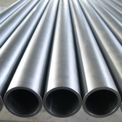 Customized Length Stainless Steel Seamless Pipe MOQ 1 Ton Standard Export Package